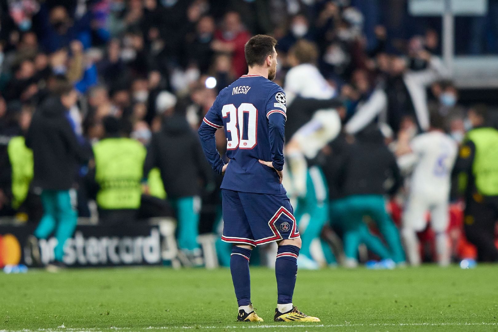 离谱！法兰克福加时末段豪取连胜门兴格拉德巴赫刷新队史纪录备战欧冠，梅西在加拿大队比赛中势不可挡的简单介绍