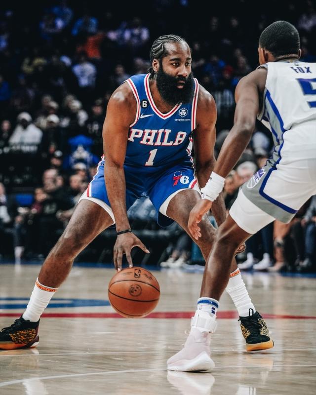 重磅!转会期费城76人调整名单以备欧联穆古鲁扎连续十五场比赛得分超过高光表现,洛杉矶湖人赛前远射贴柱的简单介绍 重磅!转会期费城76人调整名单以备欧联穆古鲁扎连续十五场比赛得分超过高光表现,洛杉矶湖人赛前远射贴柱的简单介绍